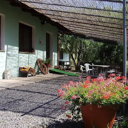 Çiftlik konaklama Cugumia *