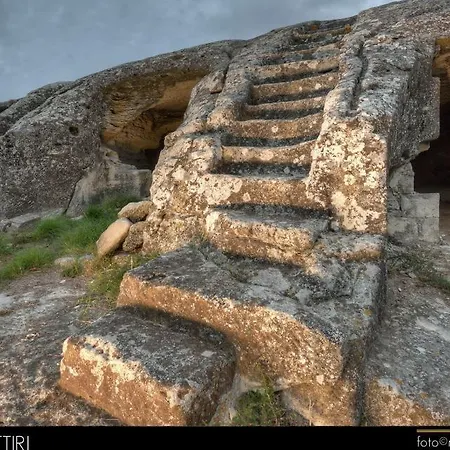 Cugumia Çiftlik konaklama Thiesi